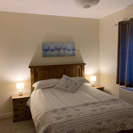 Secluded Hilltop Hideaway! Westport Bagian luar foto